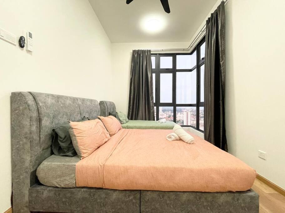 MalaccaQuartz Near To Jonker Walk With Infinity Pool Cozy 3B2Bアパートメント エクステリア 写真